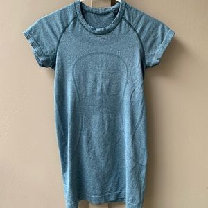 Lululemon swiftly T-shirt